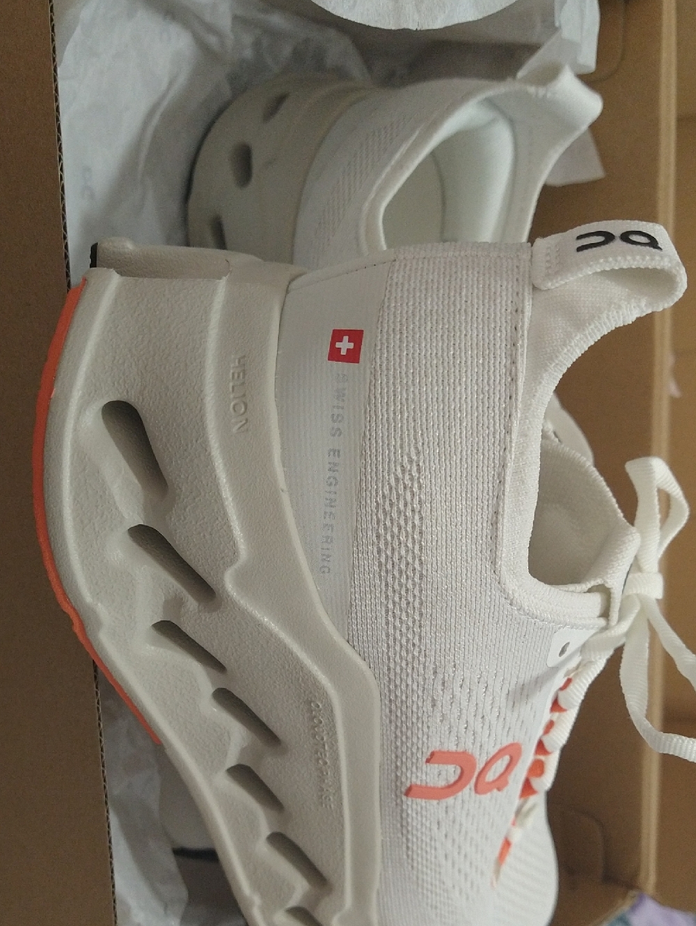 Last Chance!! Ivory Salmon Cloudsurfer Max On Running Women's Sneakers - Picture 8 of 9
